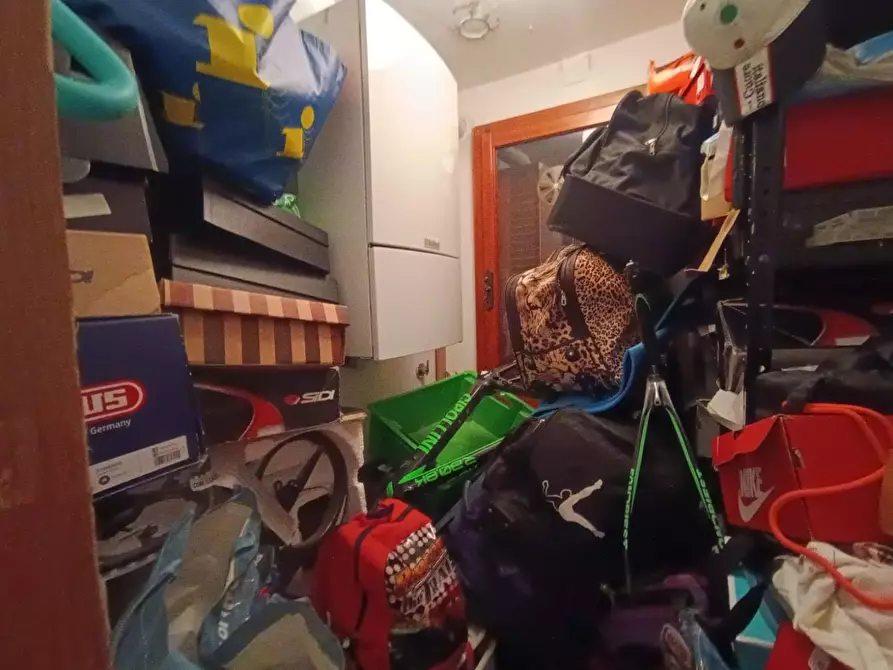 Immagine 28 di Appartamento in vendita  a Massa