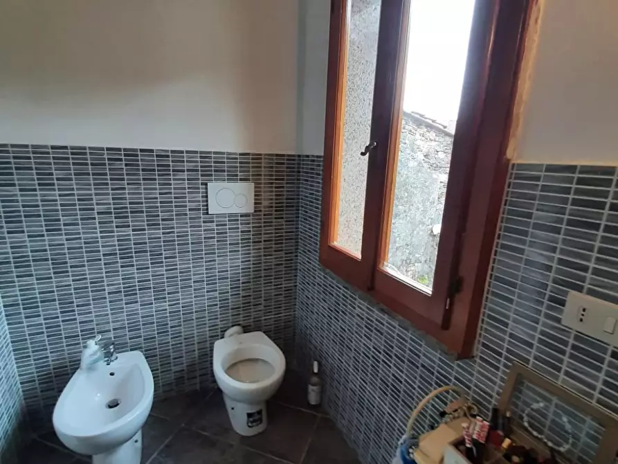 Immagine 3 di Appartamento in vendita  a Massa