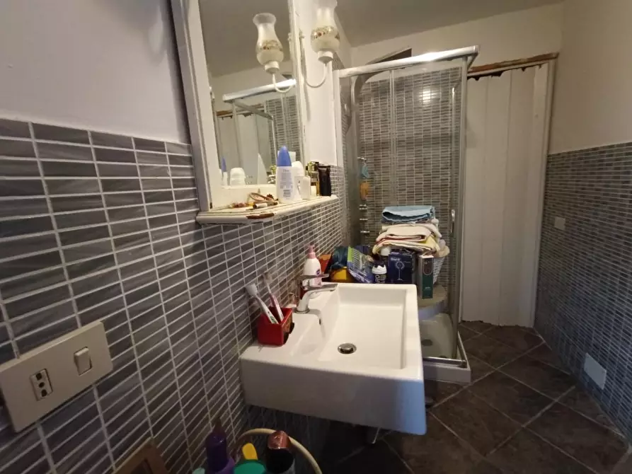 Immagine 21 di Appartamento in vendita  a Massa