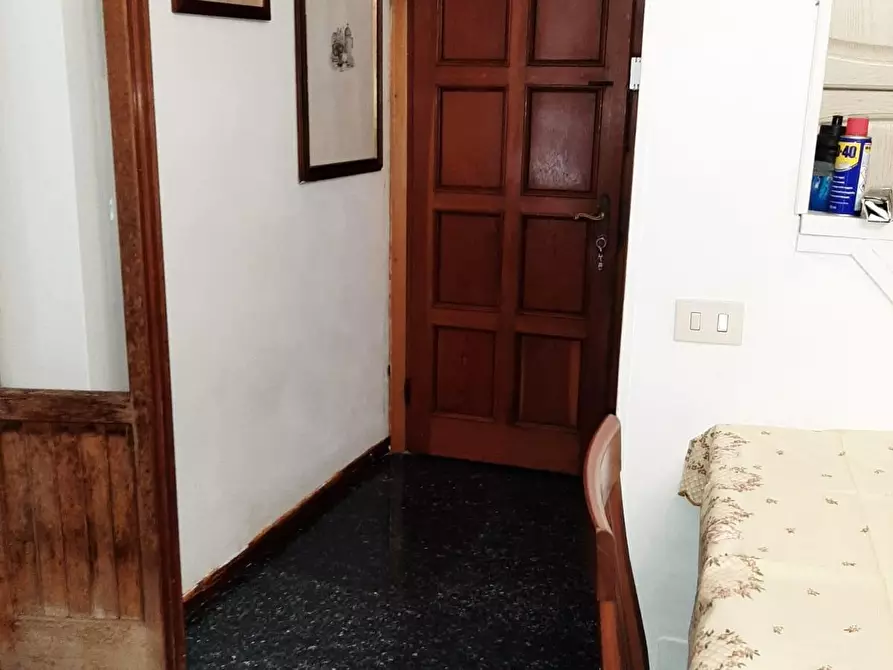 Immagine 7 di Appartamento in vendita  a Massa