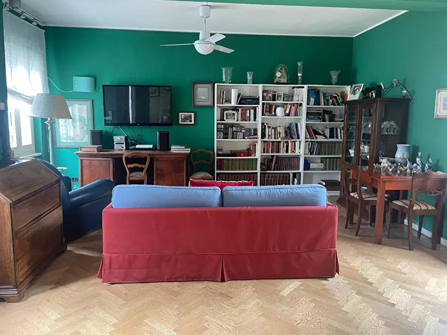 Immagine 7 di Villa in affitto  a Forte Dei Marmi