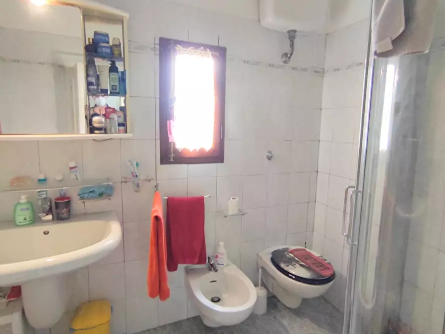 Immagine 12 di Appartamento in vendita  a Empoli