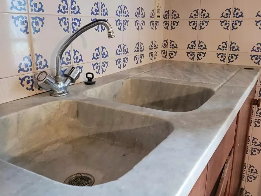 Immagine 25 di Villa in vendita  a Camaiore