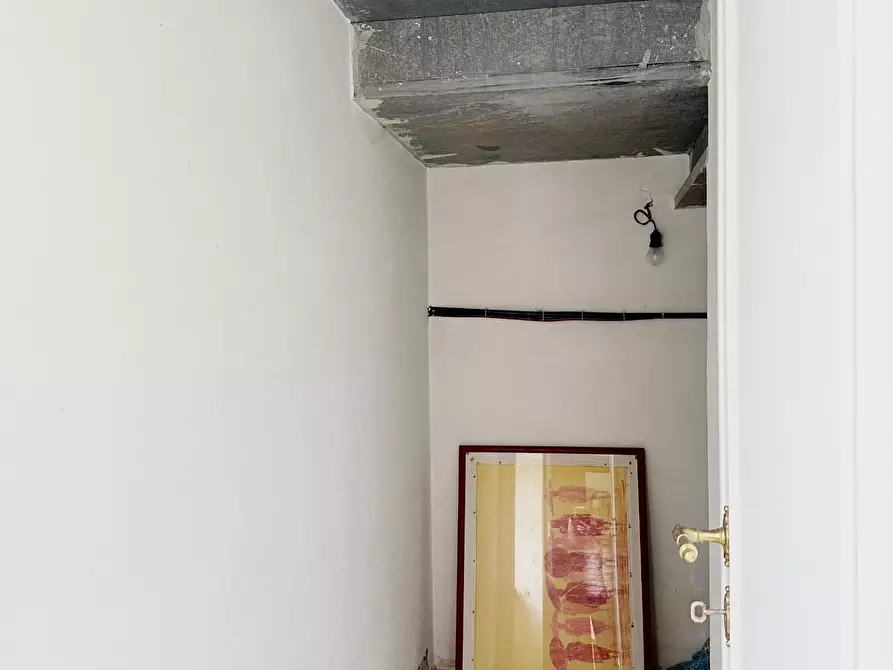 Immagine 14 di Villa in vendita  a Camaiore