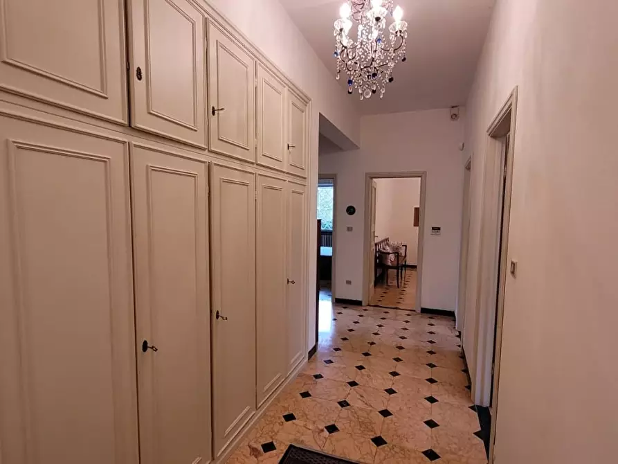 Immagine 14 di Villa in vendita  a Camaiore