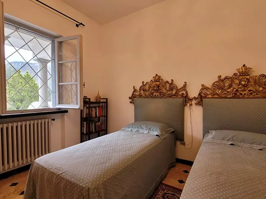 Immagine 15 di Villa in vendita  a Camaiore