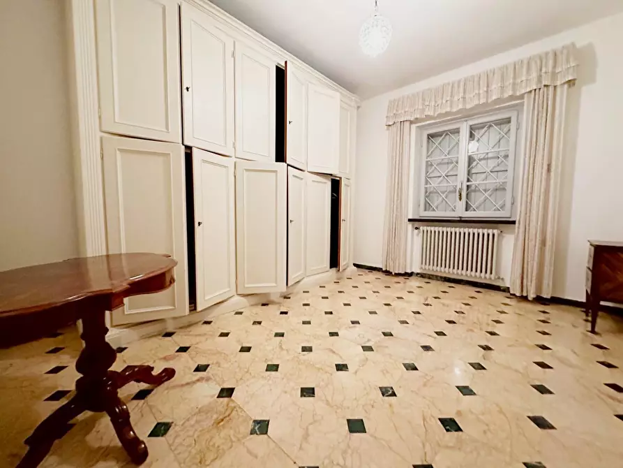 Immagine 36 di Villa in vendita  a Camaiore