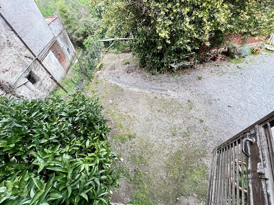 Immagine 29 di Porzione di casa in vendita  a Capannori