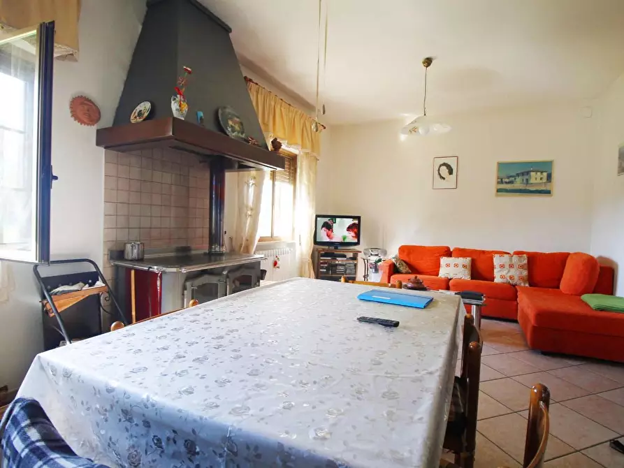 Immagine 6 di Villa in vendita  a Cerreto Guidi