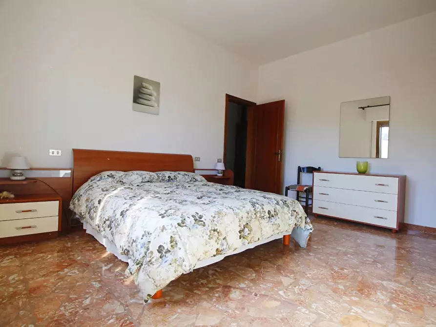 Immagine 15 di Villa in vendita  a Cerreto Guidi