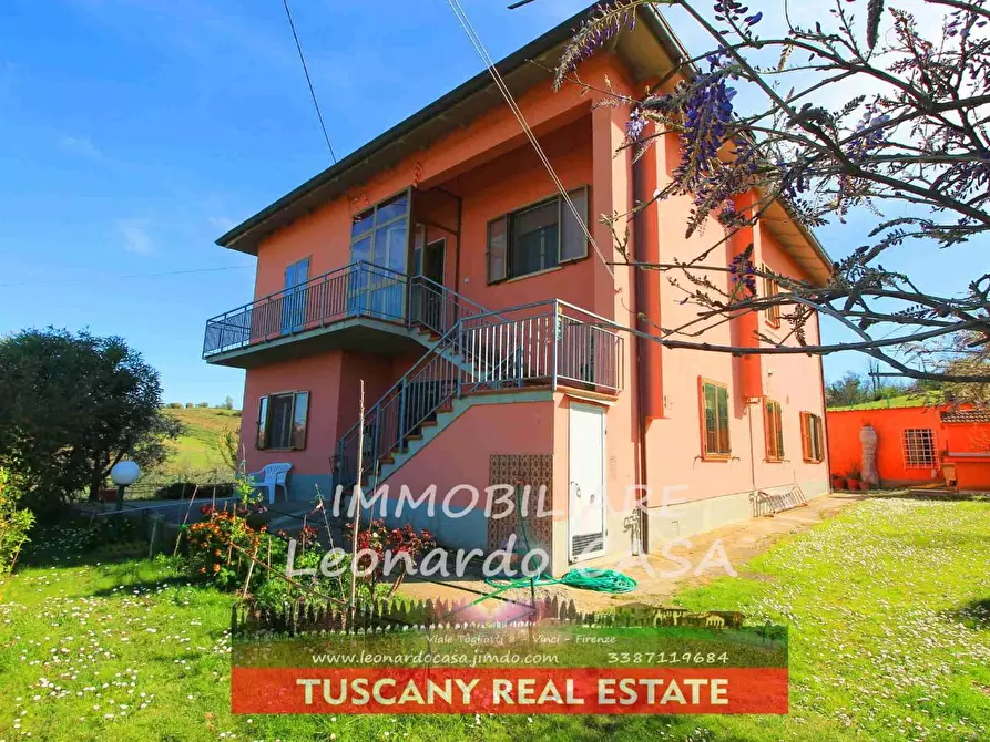 Immagine 3 di Villa in vendita  a Cerreto Guidi