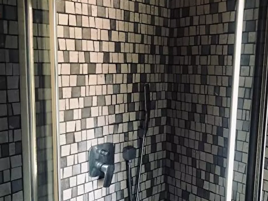 Immagine 24 di Villa in vendita  a Cascina