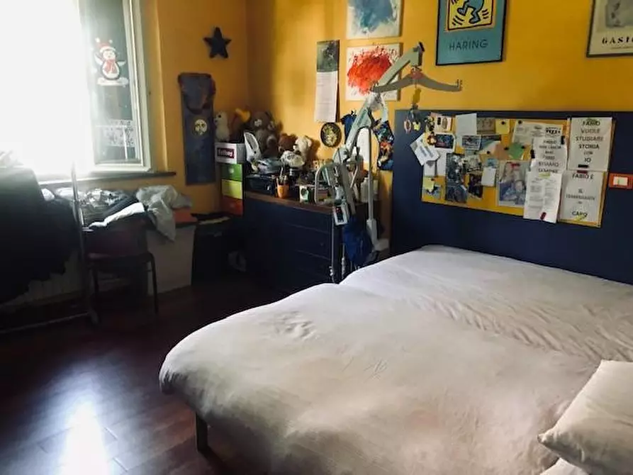 Immagine 21 di Villa in vendita  a Cascina