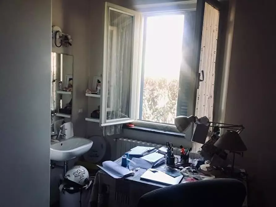 Immagine 20 di Villa in vendita  a Cascina