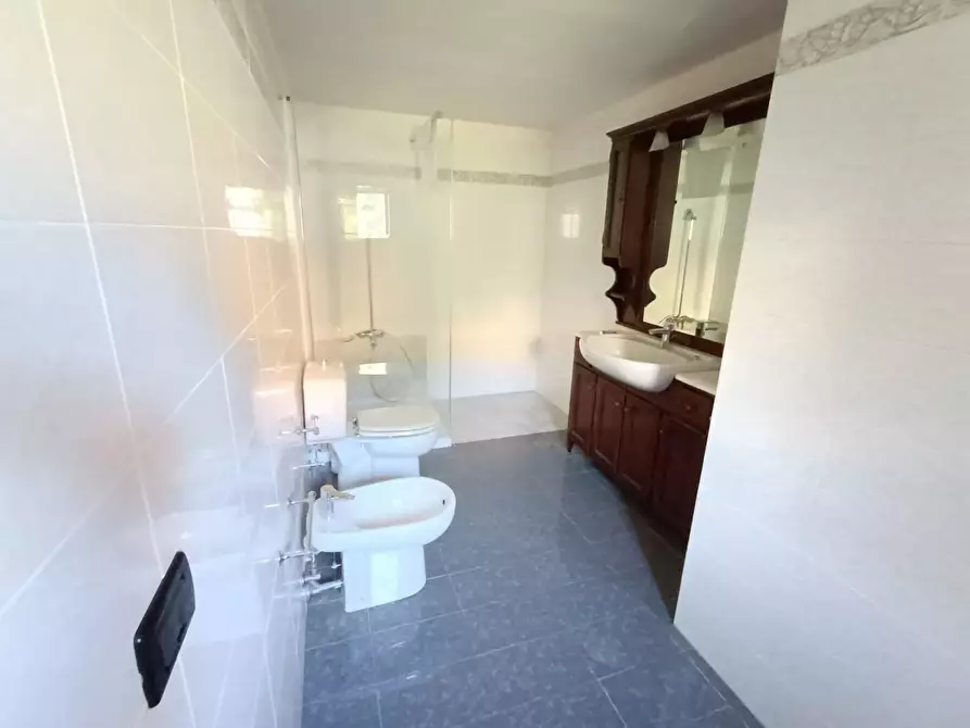 Immagine 6 di Villetta a schiera in vendita  a San Giuliano Terme