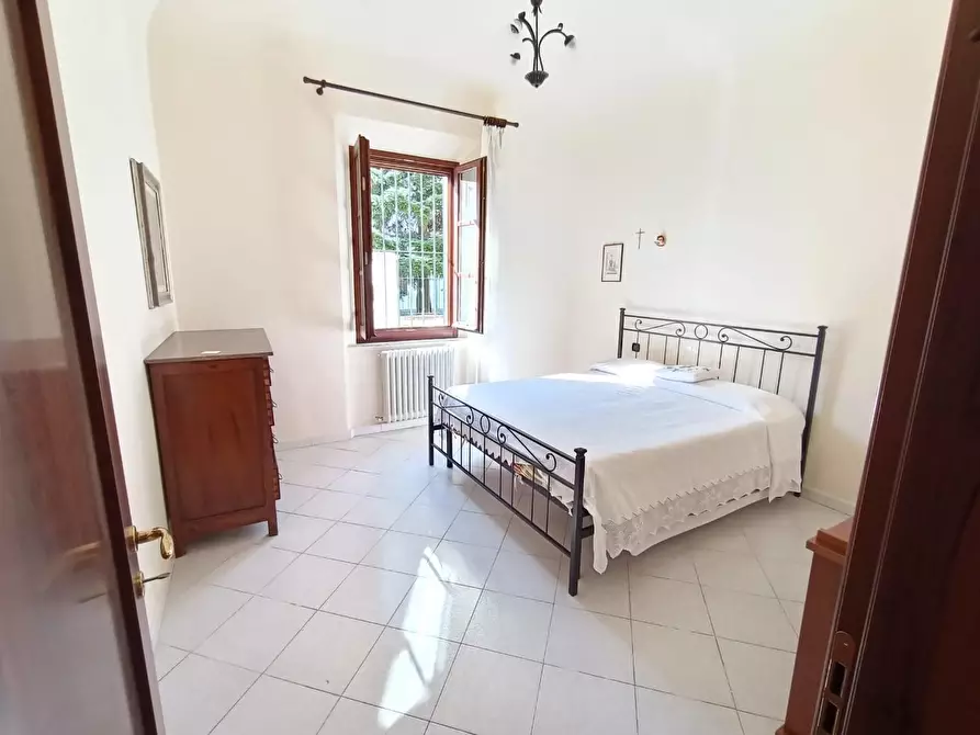 Immagine 5 di Villetta a schiera in vendita  a San Giuliano Terme