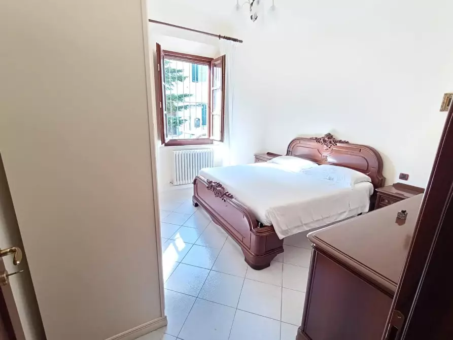 Immagine 4 di Villetta a schiera in vendita  a San Giuliano Terme