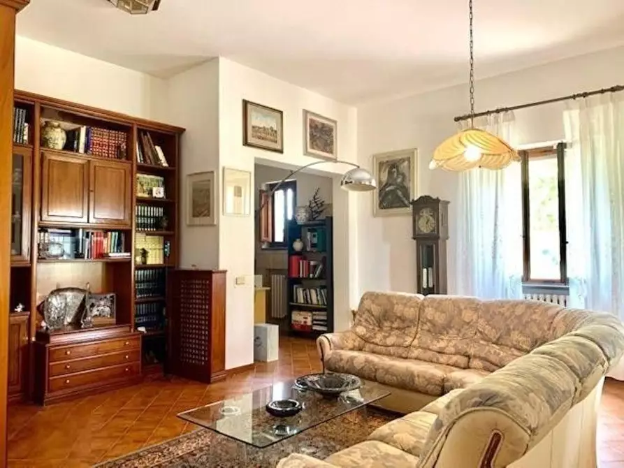 Immagine 20 di Villa in vendita  a Montelupo Fiorentino