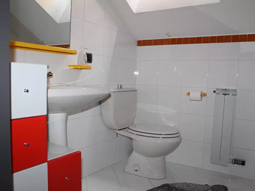 Immagine 62 di Villetta a schiera in vendita  a Santa Croce Sull'arno