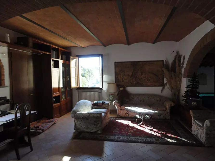 Immagine 12 di Casa colonica in vendita  a Casciana Terme Lari