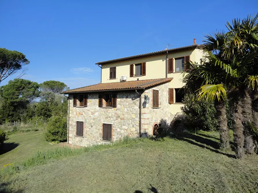 Immagine 7 di Casa colonica in vendita  a Casciana Terme Lari