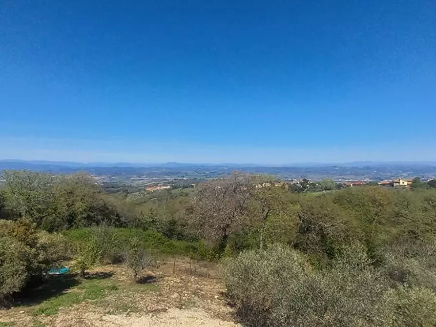 Immagine 9 di Deposito in vendita  a Gambassi Terme