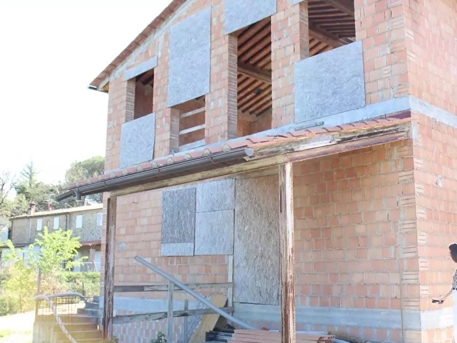 Immagine 7 di Deposito in vendita  a Gambassi Terme