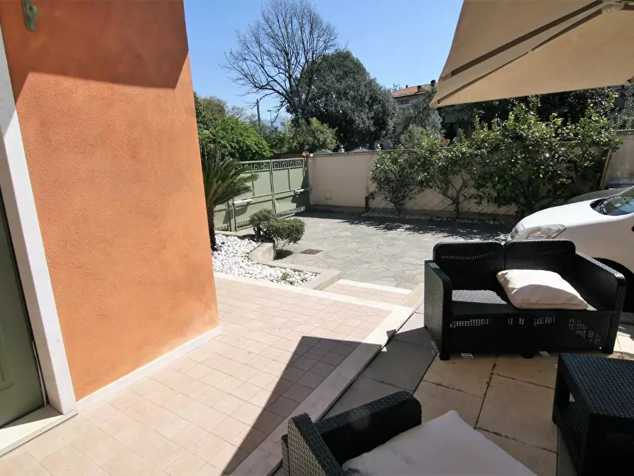 Immagine 22 di Appartamento in vendita  a Carrara