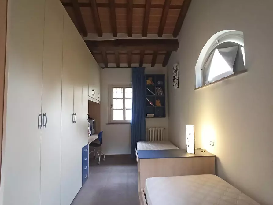 Immagine 16 di Rustico / casale in vendita  a Camaiore