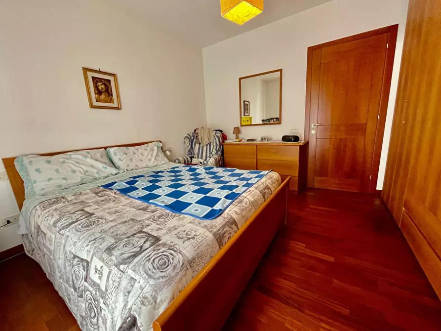 Immagine 5 di Villetta a schiera in vendita  a Calcinaia