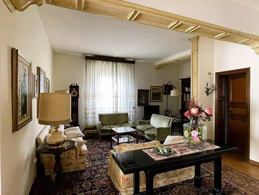 Immagine 3 di Palazzo in vendita  a San Miniato