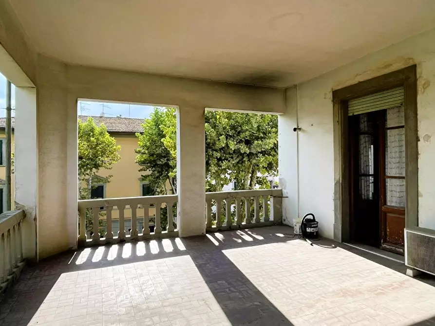 Immagine 2 di Palazzo in vendita  a San Miniato