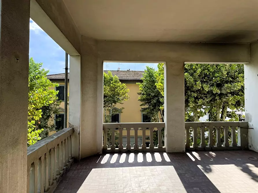 Immagine 7 di Palazzo in vendita  a San Miniato