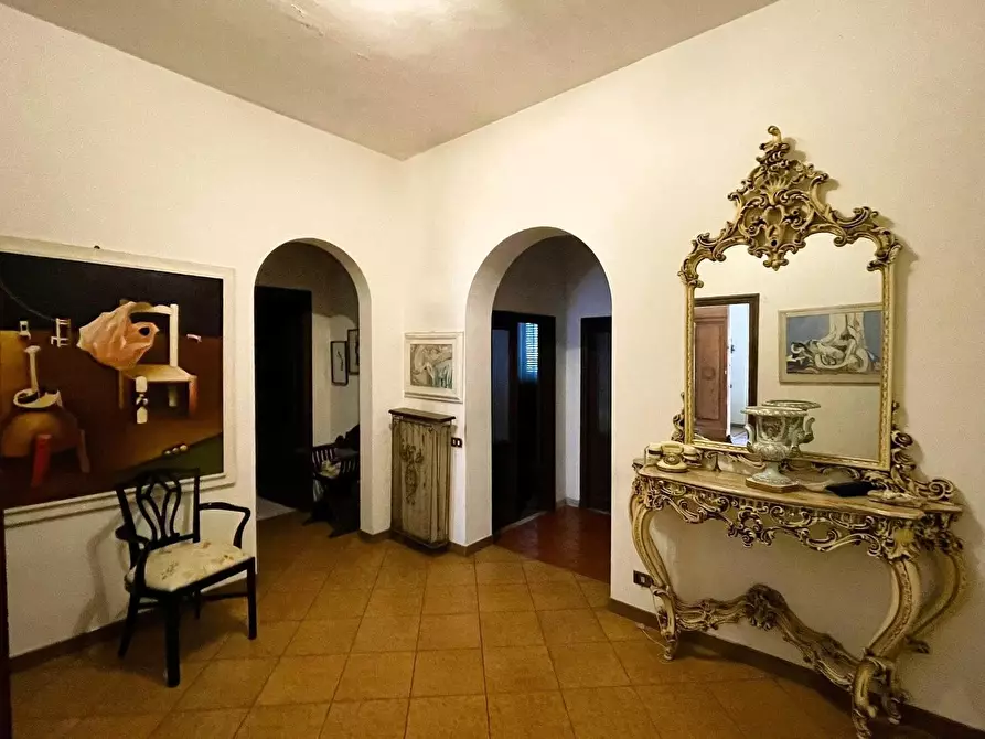 Immagine 15 di Palazzo in vendita  a San Miniato