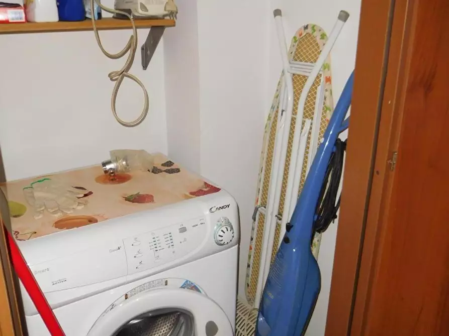 Immagine 12 di Appartamento in vendita  a Pisa