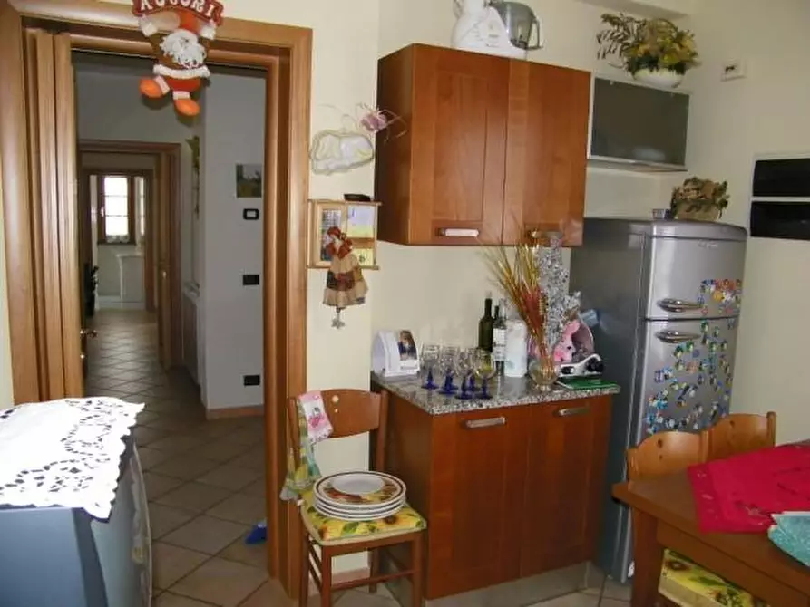 Immagine 7 di Casa trifamiliare in vendita  a Montignoso