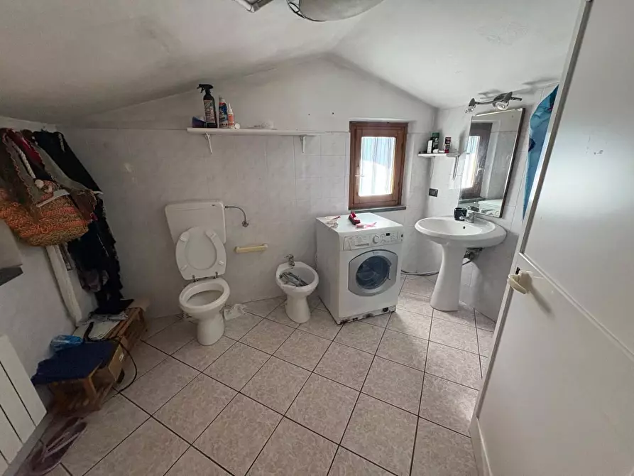 Immagine 29 di Appartamento in vendita  a Montignoso