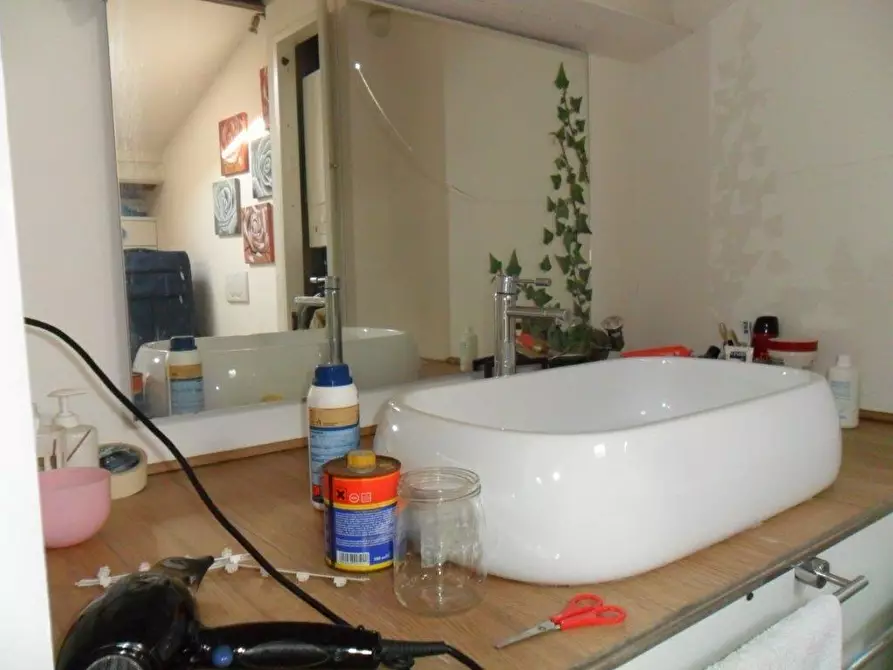 Immagine 10 di Appartamento in vendita  a Empoli