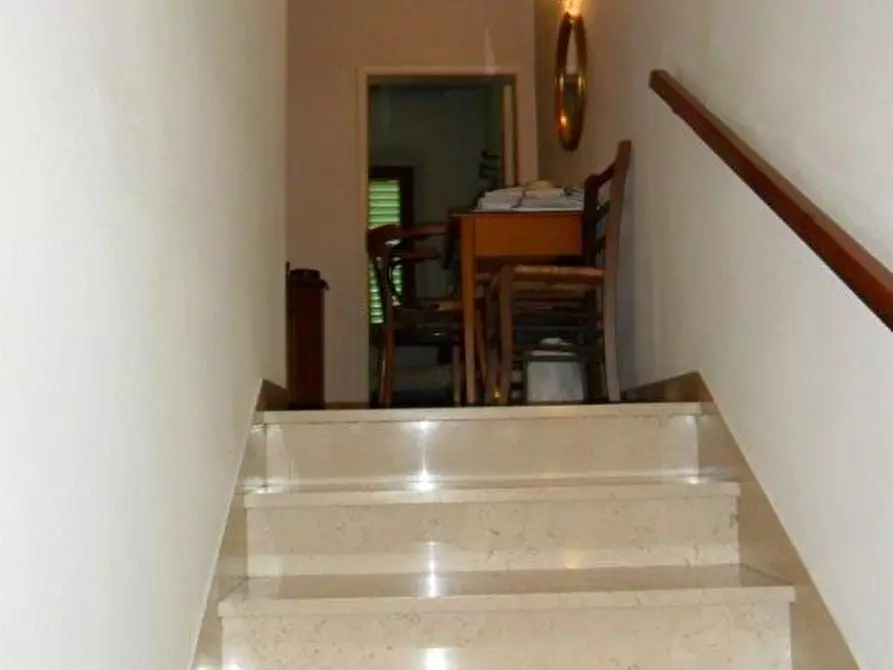 Immagine 2 di Appartamento in vendita  a Empoli