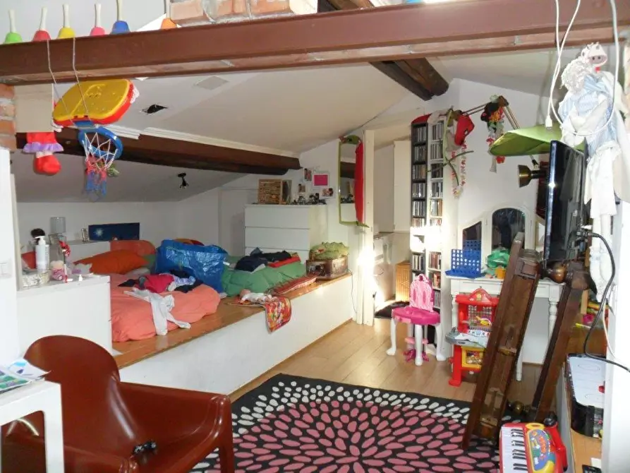 Immagine 12 di Appartamento in vendita  a Empoli