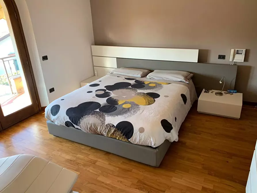 Immagine 14 di Casa bifamiliare in vendita  a Montignoso