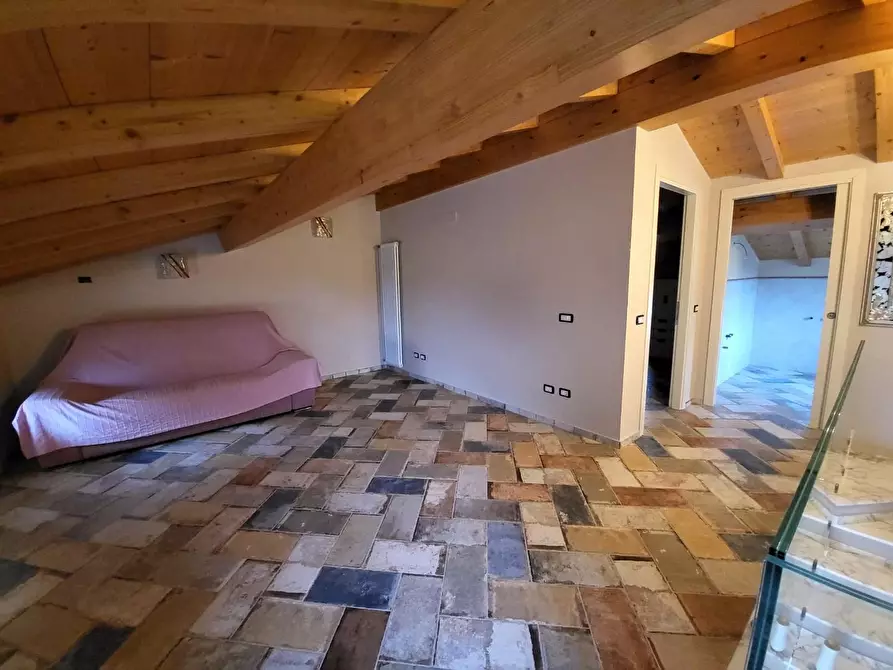 Immagine 13 di Terratetto in vendita  a Cascina