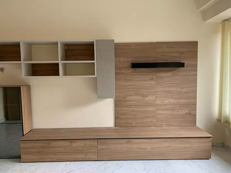 Immagine 3 di Appartamento in vendita  a Carrara