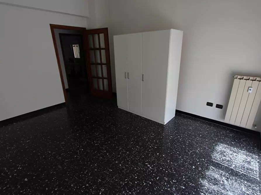 Immagine 6 di Appartamento in vendita  a La Spezia