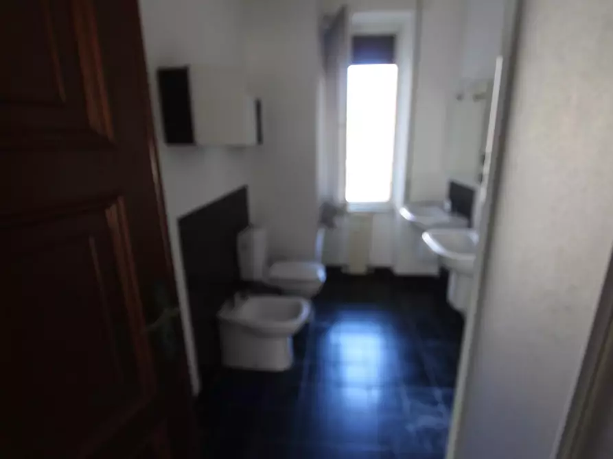 Immagine 13 di Appartamento in vendita  a La Spezia