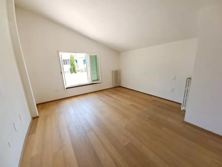 Immagine 27 di Appartamento in vendita  a Vinci