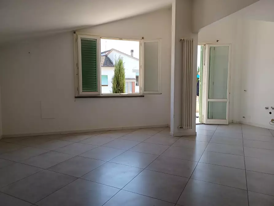 Immagine 4 di Appartamento in vendita  a Vinci