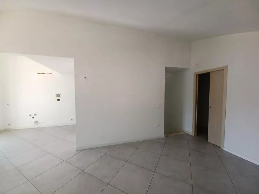 Immagine 11 di Appartamento in vendita  a Vinci