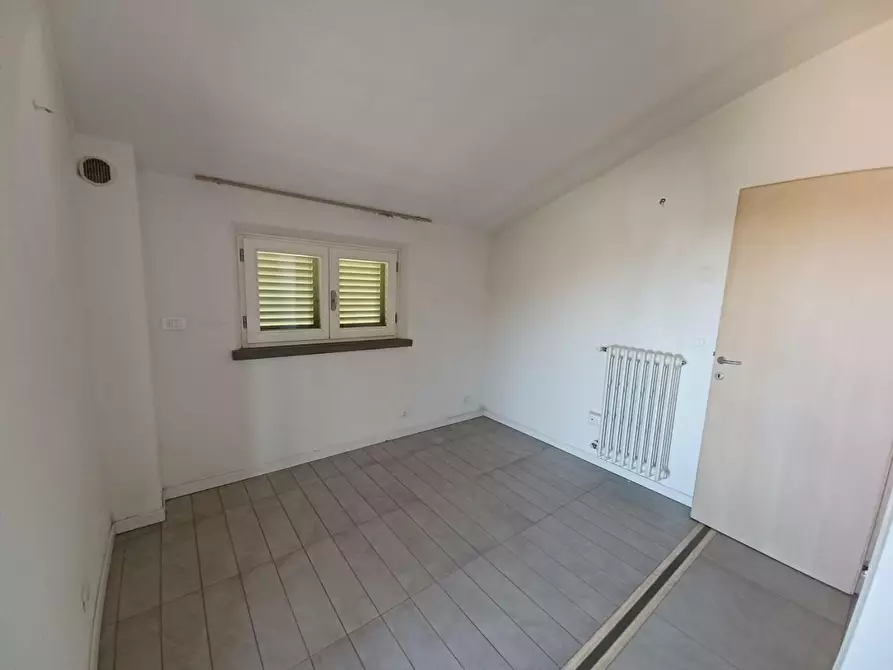 Immagine 18 di Appartamento in vendita  a Vinci