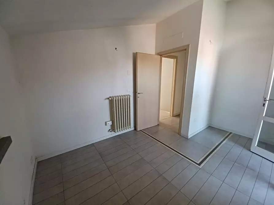 Immagine 14 di Appartamento in vendita  a Vinci